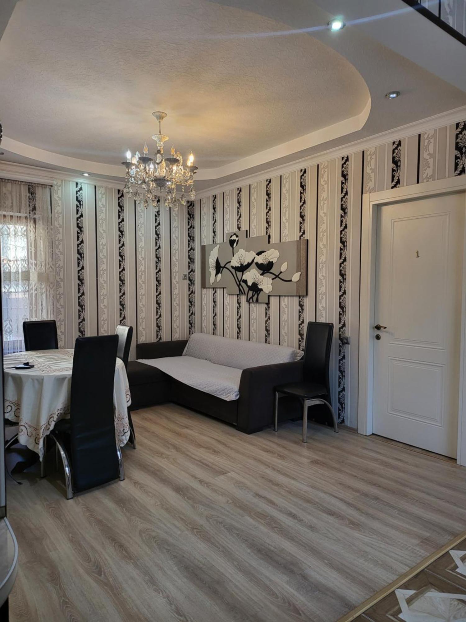 Guesthouse Sabina Tbilisi Exterior photo