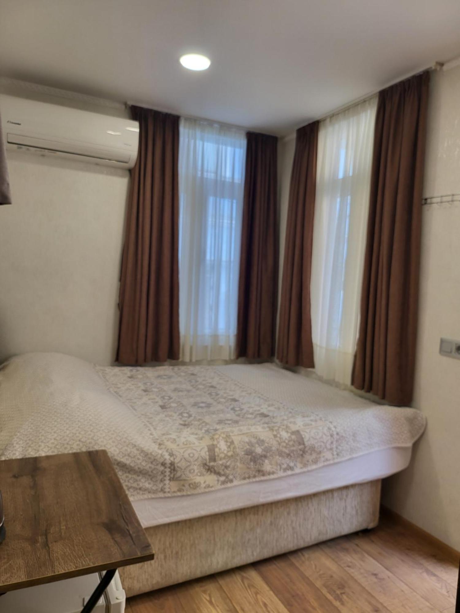Guesthouse Sabina Tbilisi Exterior photo